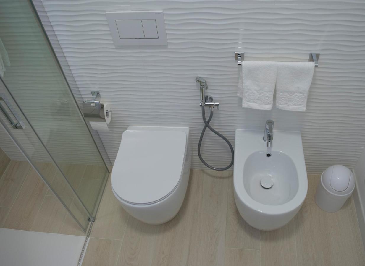 B&B Ondechic Кальяри Экстерьер фото